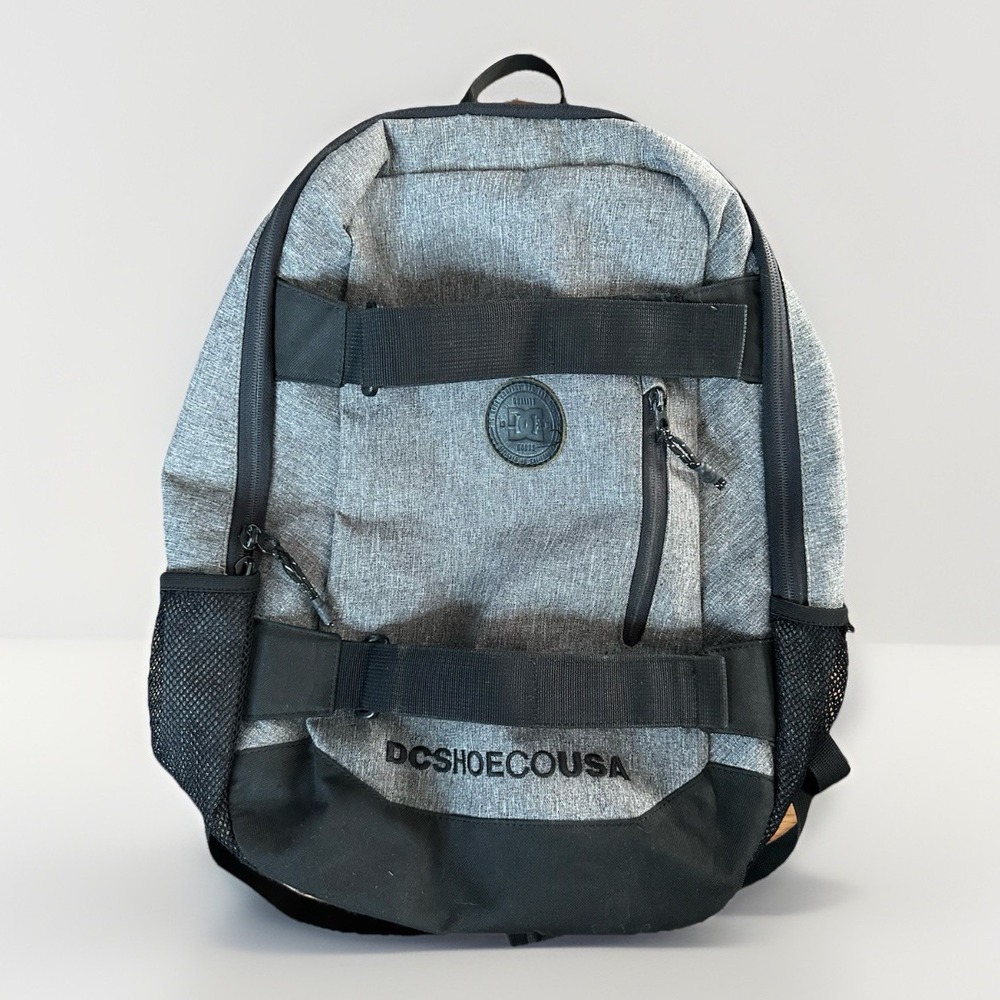 DC Shoe Co Skateboard Backpack Gray/Black Zipper School Bag Laptop Canvas Y2K